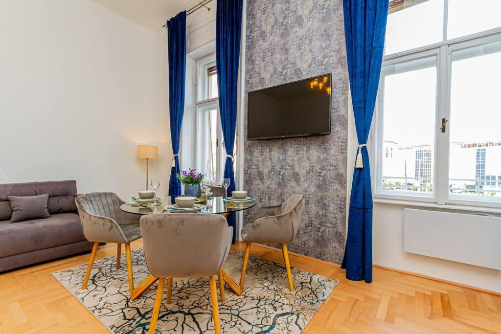 Bluebellhome-castle District Apartamento *
